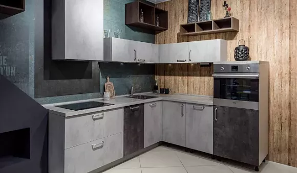 Серая кухня в Клину