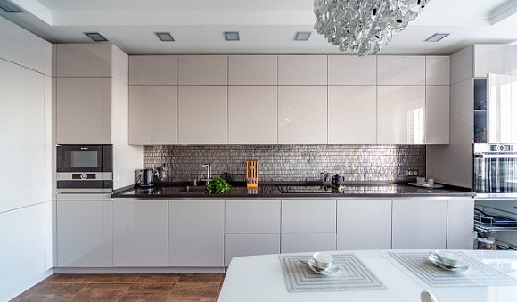 Бежевая кухня в Клину