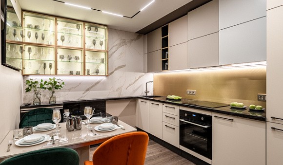 Бежевая кухня в Клину