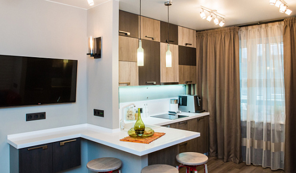 Коричневая кухня в Мурманске