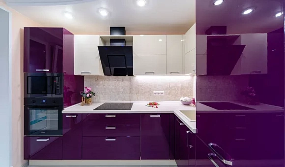 Фиолетовая кухня в Казани