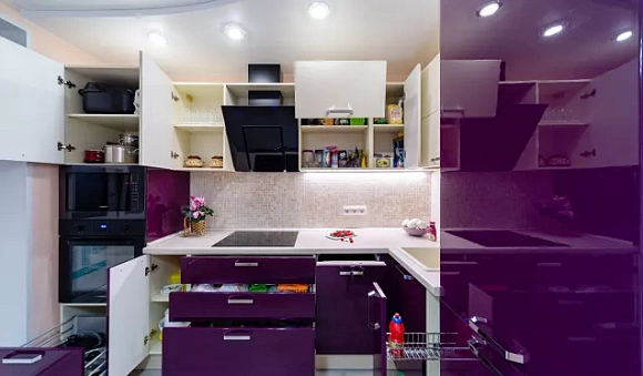 Фиолетовая кухня в Казани